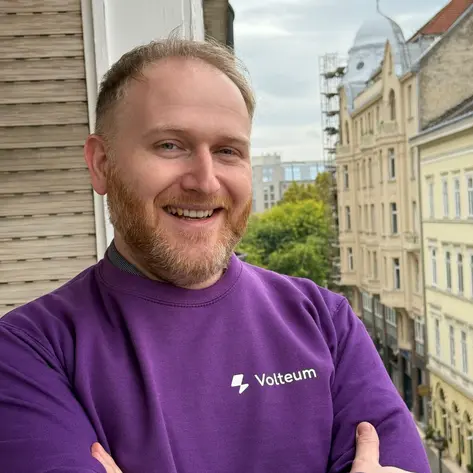 A profile picture of Péter Schőn