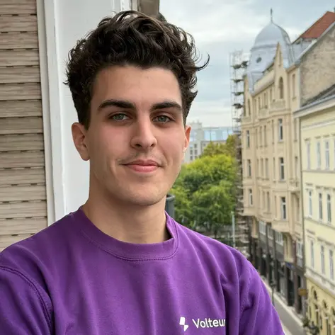 A profile picture of Szabolcs Csatári